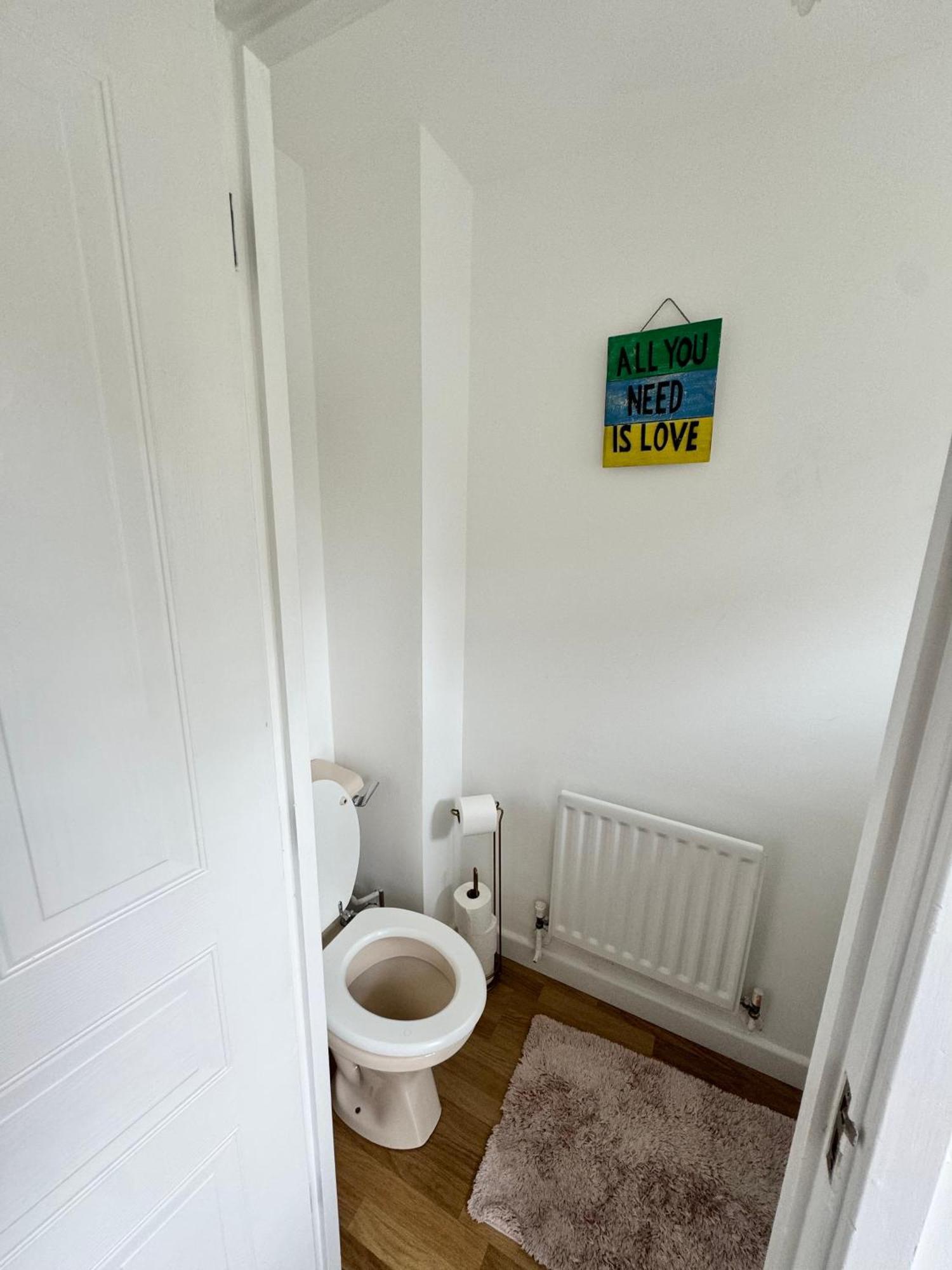 Apartament 3 Bed House With Parking And Garden Near Tower Bridge Londra