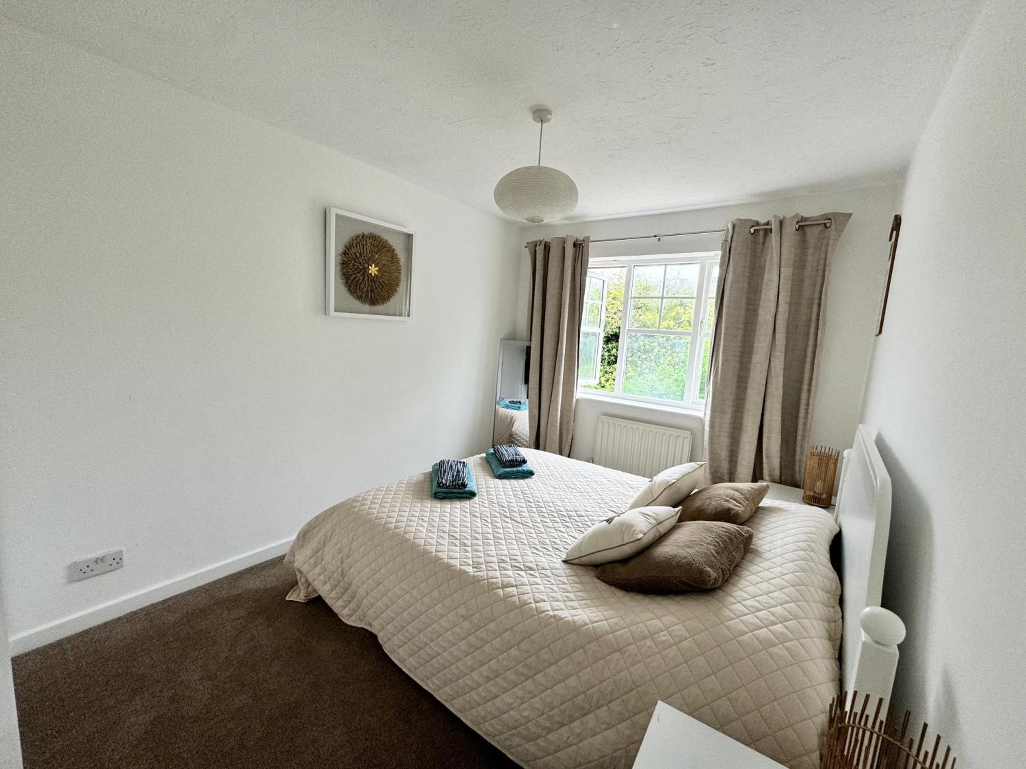 3 Bed House With Parking And Garden Near Tower Bridge Apartament