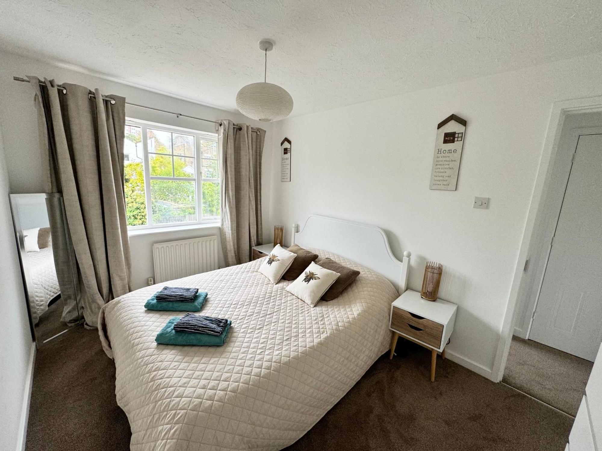 Apartament 3 Bed House With Parking And Garden Near Tower Bridge *