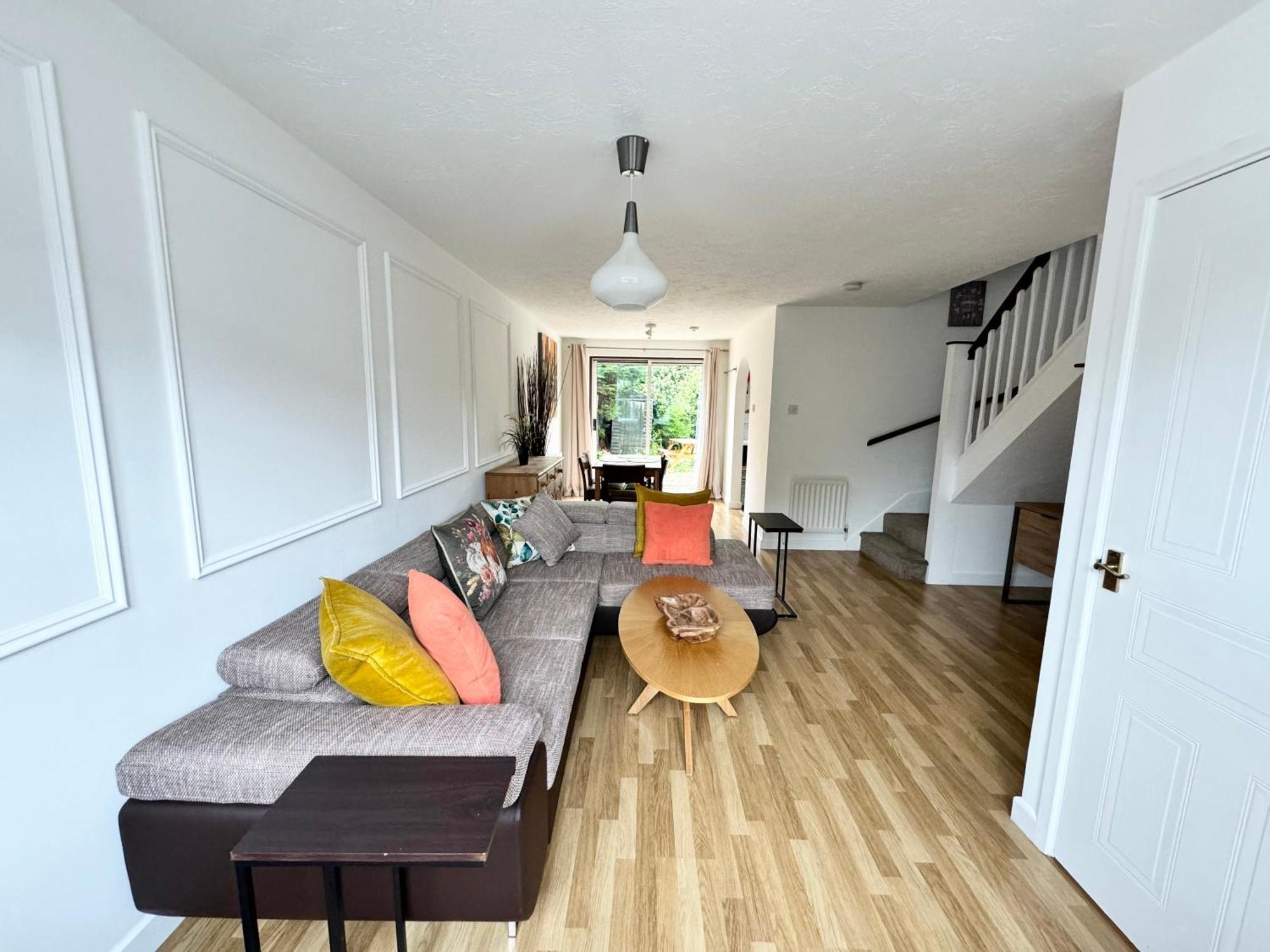 Apartament 3 Bed House With Parking And Garden Near Tower Bridge Londra